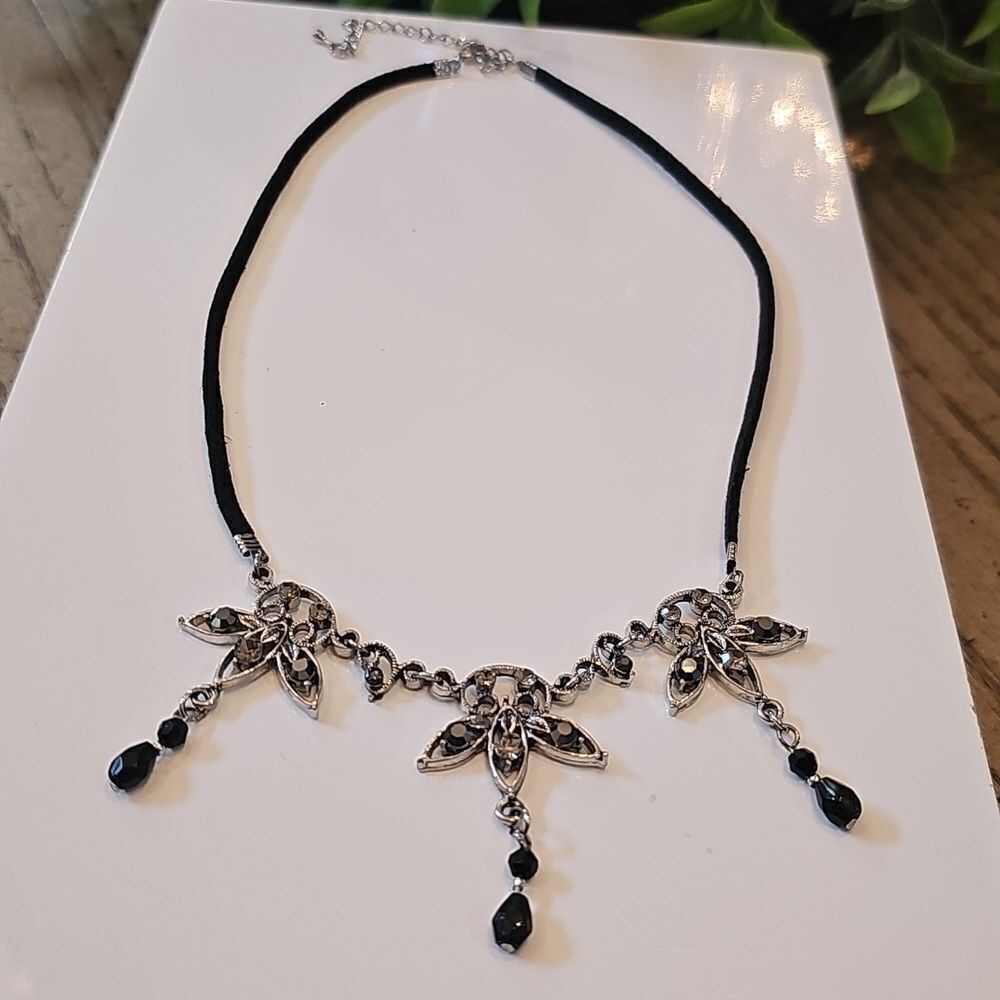 Black and silver beaded necklace adjustable